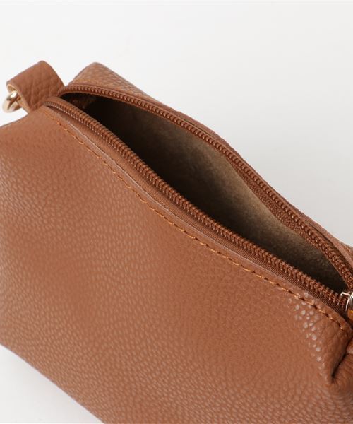 PLAIN CLOTHING（プレーンクロージング）の「フェイクレザー巾着バッグ【PLAIN CLOTHING】（ショルダーバッグ・レディース・モカ/ブラック/ボルドー/キャメル・FREE）」の13枚目の写真