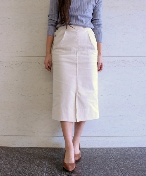 le.coeur blanc（ルクールブラン）の「コーデュロイウエストボタンタイトスカート（スカート・レディース・カーキ/アイボリー/ピンクベージュ・38/36）」の7枚目の写真