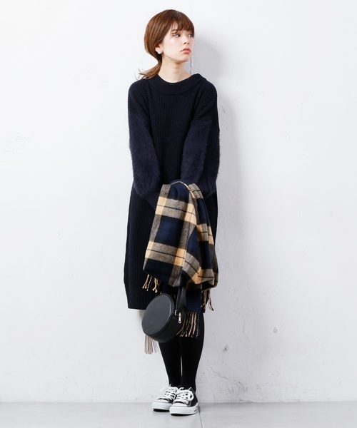 natural couture（ナチュラルクチュール）の「ふわふわ袖シャギーニットワンピース（ワンピース・レディース・アイボリー/ネイビー/ピンクベージュ・FREE）」の14枚目の写真