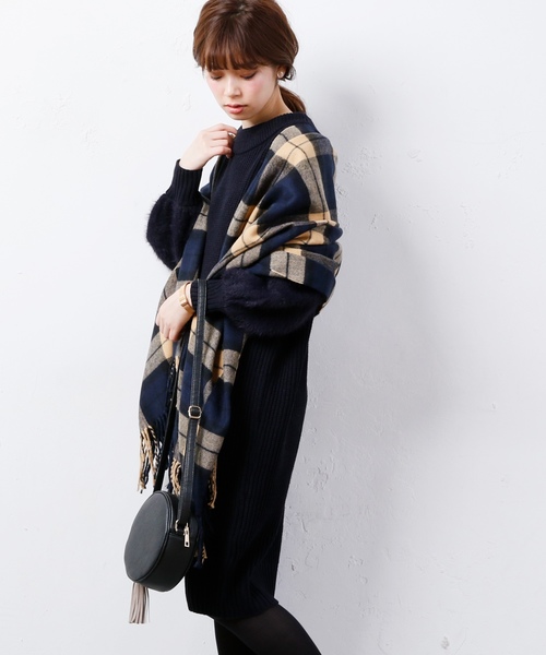 natural couture（ナチュラルクチュール）の「ふわふわ袖シャギーニットワンピース（ワンピース・レディース・アイボリー/ネイビー/ピンクベージュ・FREE）」の16枚目の写真