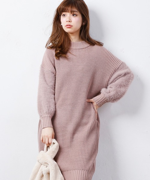 natural couture（ナチュラルクチュール）の「ふわふわ袖シャギーニットワンピース（ワンピース・レディース・アイボリー/ネイビー/ピンクベージュ・FREE）」の7枚目の写真