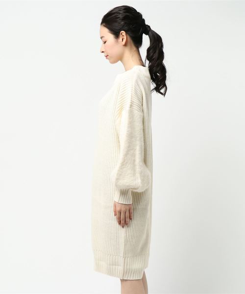 natural couture（ナチュラルクチュール）の「ふわふわ袖シャギーニットワンピース（ワンピース・レディース・アイボリー/ネイビー/ピンクベージュ・FREE）」の17枚目の写真