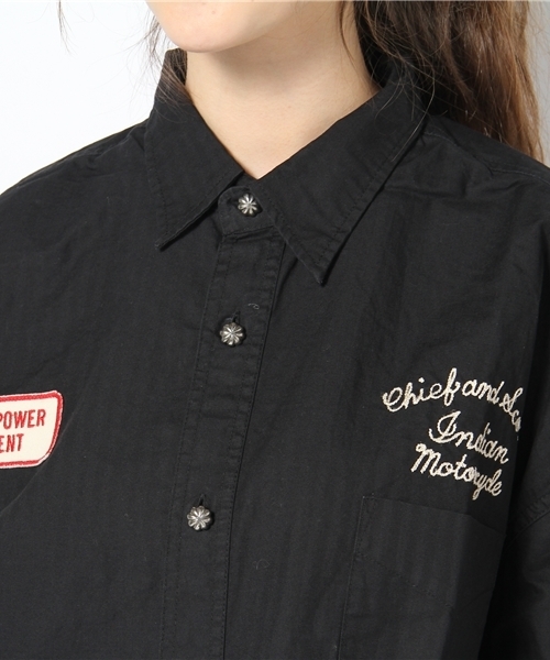 Kastane（カスタネ）の「ワッペン付き刺繍シャツ（シャツ/ブラウス・レディース・オフホワイト/ブラック・FREE）」の4枚目の写真