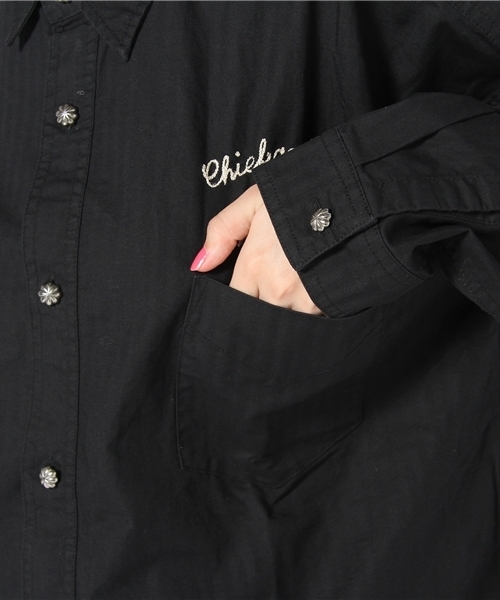 Kastane（カスタネ）の「ワッペン付き刺繍シャツ（シャツ/ブラウス・レディース・オフホワイト/ブラック・FREE）」の10枚目の写真