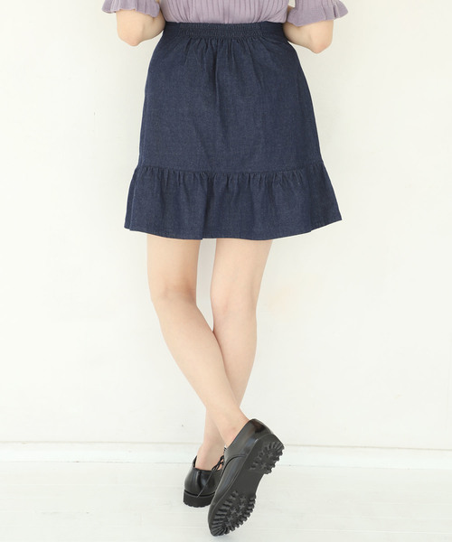 one after another NICE CLAUP（ワンアフターアナザーナイスクラップ）の「裾フリルスカート（スカート・レディース・ブラック/ネイビー/オフホワイト/ブルー・FREE）」の21枚目の写真