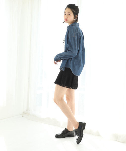 one after another NICE CLAUP（ワンアフターアナザーナイスクラップ）の「裾フリルスカート（スカート・レディース・ブラック/ネイビー/オフホワイト/ブルー・FREE）」の8枚目の写真