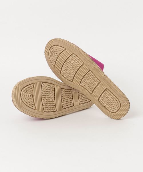 KOBE LETTUCE（コウベレタス）の「［2TYPE］ベルトorフリルデザインジュート風軽量フラットサンダル/レディース/シューズ/ポーチ入り/スリッパサンダル[I1551]神戸レタス（サンダル・レディース・ブラック系その他2/パープル系その他2/キャメル/ブルー系その他/パープル系その他/ホワイト系その他/シルバー/アイボリー/ターコイズブルー/ブラック・L/LL/S/M）」の12枚目の写真