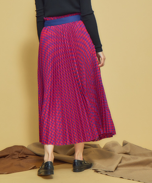 Abahouse Devinette（ドゥヴィネット）の「チェックプリーツスカート（スカート・レディース・ネイビー/レッド・フリー）」の7枚目の写真