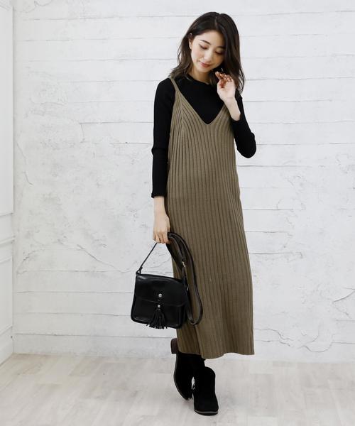 Doula Doula（ドゥーラドゥーラ）の「リブニット キャミワンピース（サロペット/オーバーオール・レディース・ブラック/グレー/キャメル/カーキ/ダークグレー/モカ/オフホワイト/テラコッタ/ブラウン/ネイビー/ボルドー/杢グレー/ライトカーキ/ピンク/ライトパープル・M/L/XL）」の10枚目の写真