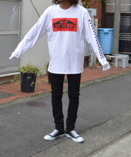 VANS(バンズ)の「VANS ヴァンズ SK8 袖プリントロングスリーブTシャツ(Tシャツ/カットソー・メンズ・ホワイト/ブラック・S/M/L/XL)」の6枚目の写真