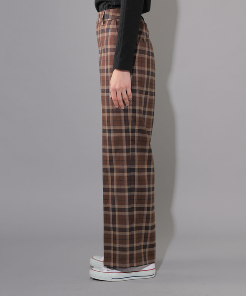 PAGEBOY（ページボーイ）の「チェックワイドパンツ（その他パンツ・レディース・ホワイト系その他/ブラウン系その他/ブルー系その他・SMALL/MEDIUM）」の17枚目の写真