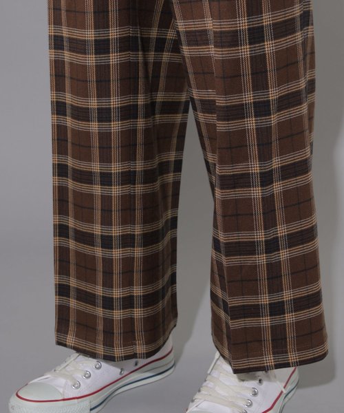 PAGEBOY（ページボーイ）の「チェックワイドパンツ（その他パンツ・レディース・ホワイト系その他/ブラウン系その他/ブルー系その他・SMALL/MEDIUM）」の10枚目の写真