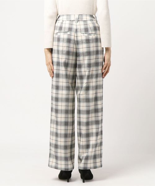 PAGEBOY（ページボーイ）の「チェックワイドパンツ（その他パンツ・レディース・ホワイト系その他/ブラウン系その他/ブルー系その他・SMALL/MEDIUM）」の5枚目の写真