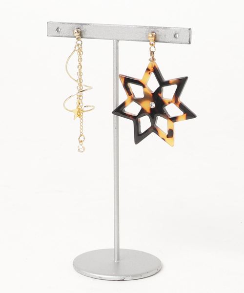 チャイハネ（チャイハネ）の「【チャイハネ】雪の結晶アシンメトリーピアス（ピアス（両耳用）・レディース・ホワイト/ライトブルー/ブラウン/ブルー・FREE）」の3枚目の写真