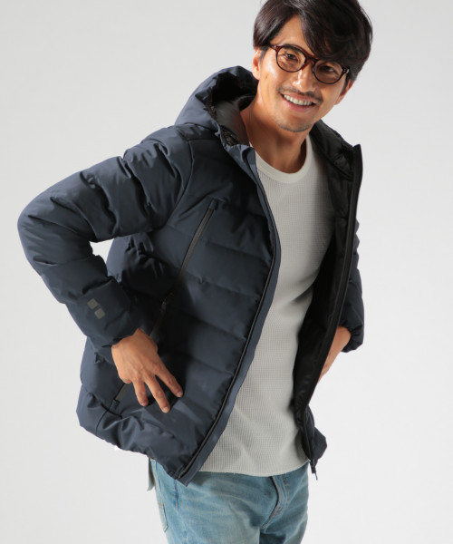 BAYFLOW(ベイフロー)の「【UBR(ウーバー)】 REGULATOR DOWN JACKET(ブルゾン・メンズ・ブラック/ベージュ/ネイビー・SMALL/MEDIUM)」の2枚目の写真