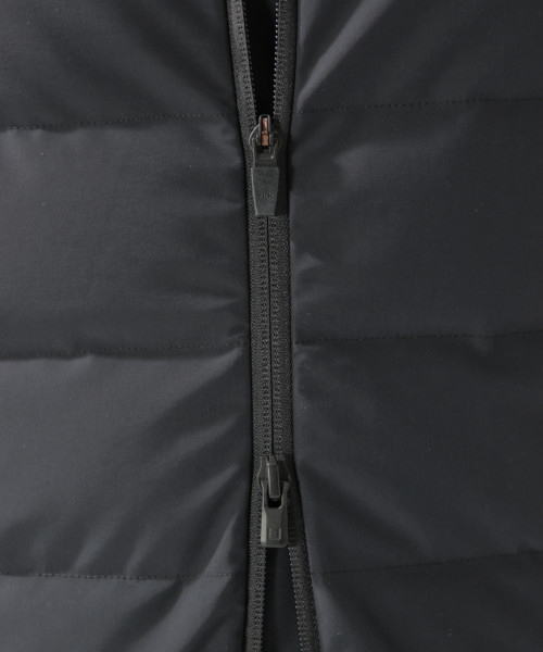 BAYFLOW(ベイフロー)の「【UBR(ウーバー)】 REGULATOR DOWN JACKET(ブルゾン・メンズ・ブラック/ベージュ/ネイビー・SMALL/MEDIUM)」の18枚目の写真
