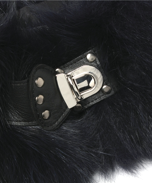 ESTNATION（エストネーション）の「For Y ファーストール（ストール/ショール・レディース・グレー/ネイビー/ブラック・FREE）」の4枚目の写真