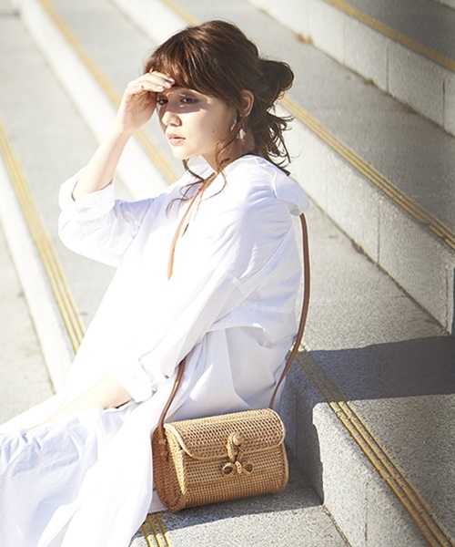 Casselini（キャセリーニ）の「Casselini(キャセリーニ)ラタンバッグ（ショルダーバッグ・レディース・ダークブラウン/ナチュラル・FREE）」の12枚目の写真