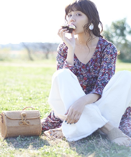 Casselini（キャセリーニ）の「Casselini(キャセリーニ)ラタンバッグ（ショルダーバッグ・レディース・ダークブラウン/ナチュラル・FREE）」の22枚目の写真