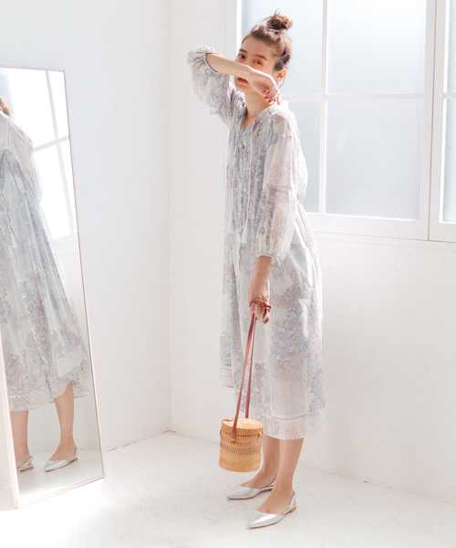 LADYMADE（レディメイド）の「ペイズリースカーフロングワンピース（ワンピース・レディース・パープル/イエロー・FREE）」の2枚目の写真