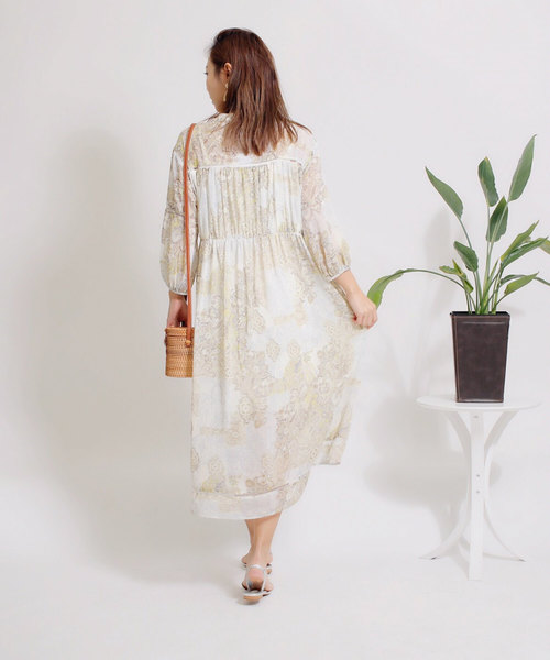 LADYMADE（レディメイド）の「ペイズリースカーフロングワンピース（ワンピース・レディース・パープル/イエロー・FREE）」の10枚目の写真