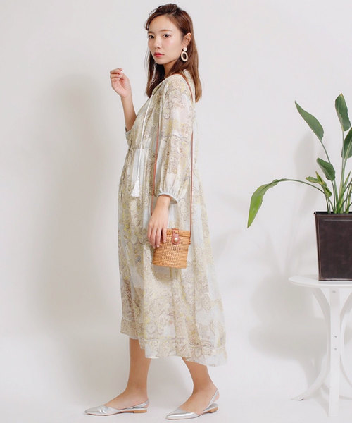 LADYMADE（レディメイド）の「ペイズリースカーフロングワンピース（ワンピース・レディース・パープル/イエロー・FREE）」の13枚目の写真