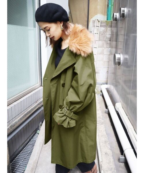 EMODA(エモダ)の「バルキーダブルコート(その他アウター・レディース・ブラック/ベージュ/カーキ・FREE)」の7枚目の写真