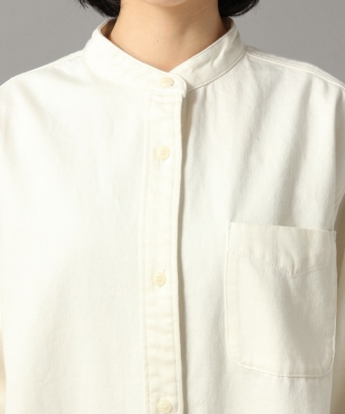 LOWRYS FARM（ローリーズファーム）の「デニムＢＩＧシャツ　868293（シャツ/ブラウス・レディース・オフホワイト/ブルー・FREE）」の3枚目の写真