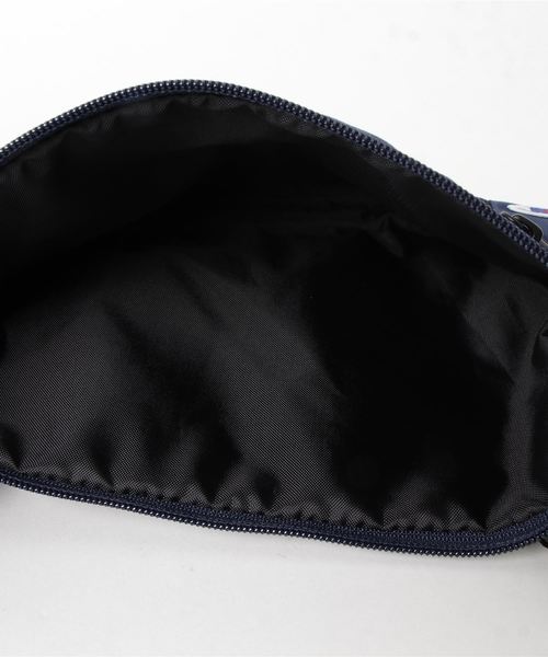 Champion（チャンピオン）の「≪Champion／チャンピオン≫　ユージン　ショルダーバッグ　薄マチ　57427（ショルダーバッグ・メンズ・ブラック/ネイビー/ベージュ/レッド・FREE）」の7枚目の写真