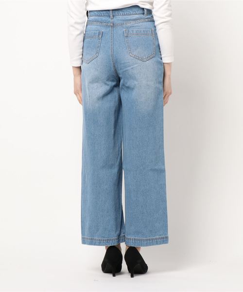 KOBE LETTUCE（コウベレタス）の「ロングワイドストレートデニムパンツ（デニムパンツ・レディース・ライトブルー/ベージュ・S/M）」の4枚目の写真