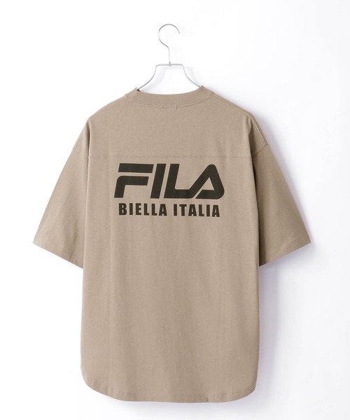 FILA（フィラ）の「FILA/フィラ フロント＆バックロゴ ビッグシルエットフットボール半袖Tシャツ（Tシャツ/カットソー・レディース・ホワイト/ブラック/ベージュ/ネイビー/チャコール・FREE）」の21枚目の写真