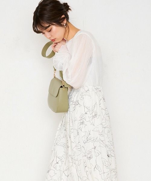 natural couture(ナチュラルクチュール)の「ランダムプリーツシフォンブラウス(シャツ/ブラウス・レディース・ライトグレー/オフホワイト/ピンク/その他1/その他2・FREE)」の10枚目の写真