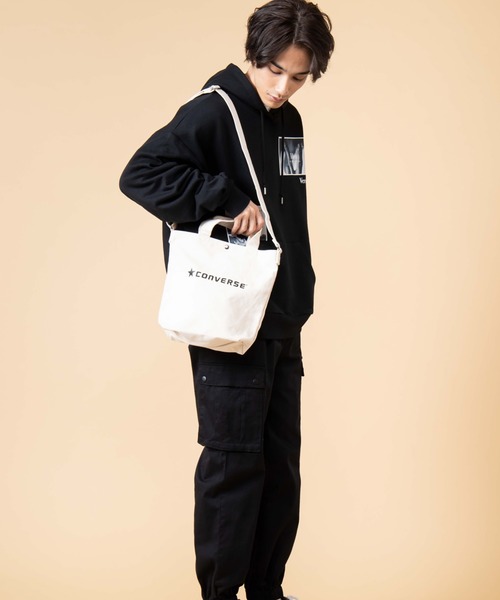 CONVERSE（コンバース）の「∴WEGO/CONVERS|別注2WAYロゴショルダー（ショルダーバッグ・メンズ・ブラック/レッド・FREE）」の5枚目の写真