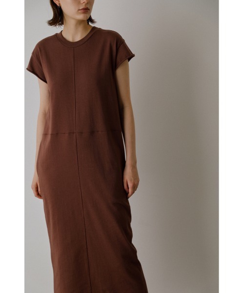 RIM.ARK Back flap A-line OP ¥26,400 RIM.ARK（リムアーク）の「Back flap cut tops（Tシャツ