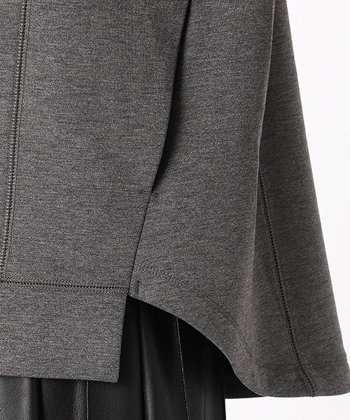 COMME CA ISM（コムサイズム）の「〈イージーケア〉 ダンボールニット サイドスリット パーカー（パーカー・レディース・ホワイト/ブラック/チャコール・MEDIUM/LARGE）」の11枚目の写真