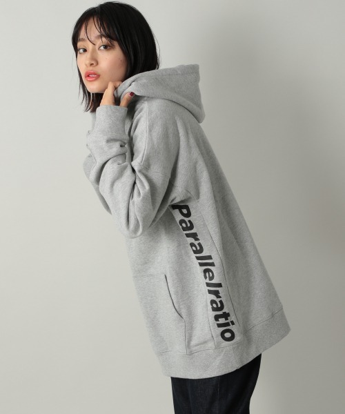 PAGEBOY（ページボーイ）の「【PAGEBOYLIM】サイドロゴフーディー（パーカー・レディース・ホワイト/ブラック/グレー・MEDIUM/X-LARGE）」の18枚目の写真