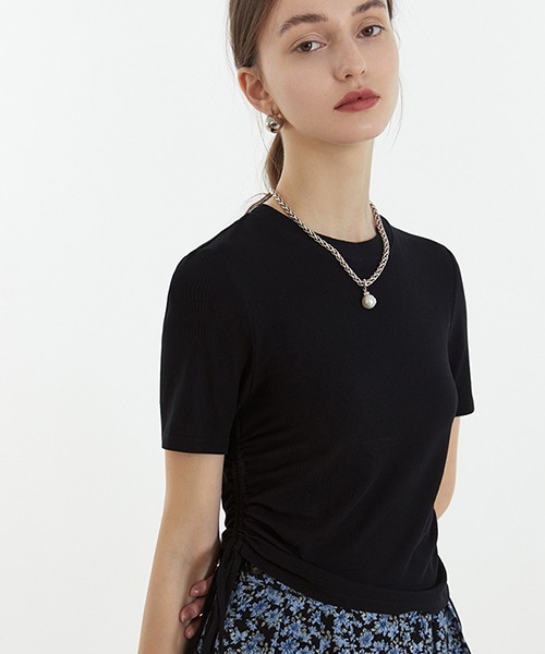 Fano Studios(ファノ ストゥディオズ)の「【Fano Studios】Side gather rib short T-shirt FC21S158(Tシャツ/カットソー・レディース・ブラック/ベージュ・S/L/M)」の13枚目の写真