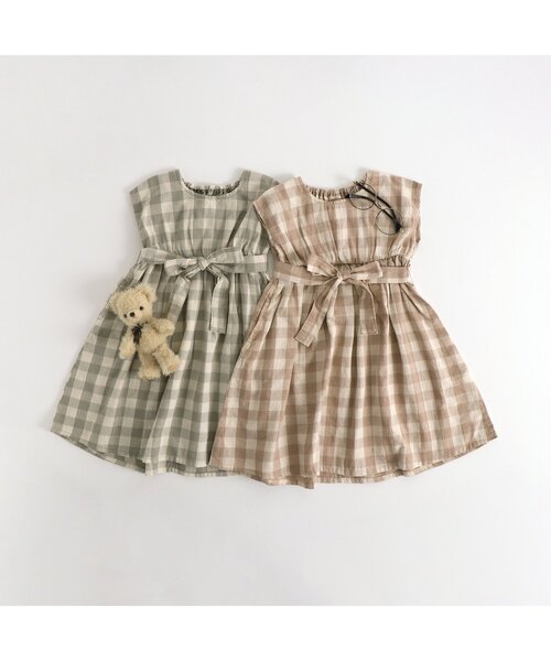 apres les cours（アプレレクール）の「WEB限定 お花＆チェック柄ロングワンピ（ワンピース・キッズ・ベージュ/ピンク/イエロー/ミント・80ｃｍ/90cm/110cm/100cm/120cm/130cm/140cm）」の6枚目の写真