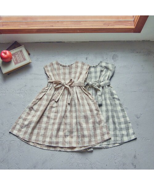 apres les cours（アプレレクール）の「WEB限定 お花＆チェック柄ロングワンピ（ワンピース・キッズ・ベージュ/ピンク/イエロー/ミント・80ｃｍ/90cm/110cm/100cm/120cm/130cm/140cm）」の13枚目の写真