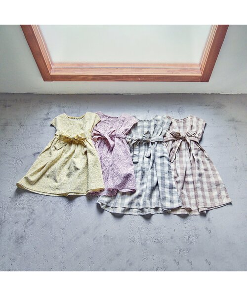 apres les cours（アプレレクール）の「WEB限定 お花＆チェック柄ロングワンピ（ワンピース・キッズ・ベージュ/ピンク/イエロー/ミント・80ｃｍ/90cm/110cm/100cm/120cm/130cm/140cm）」の15枚目の写真