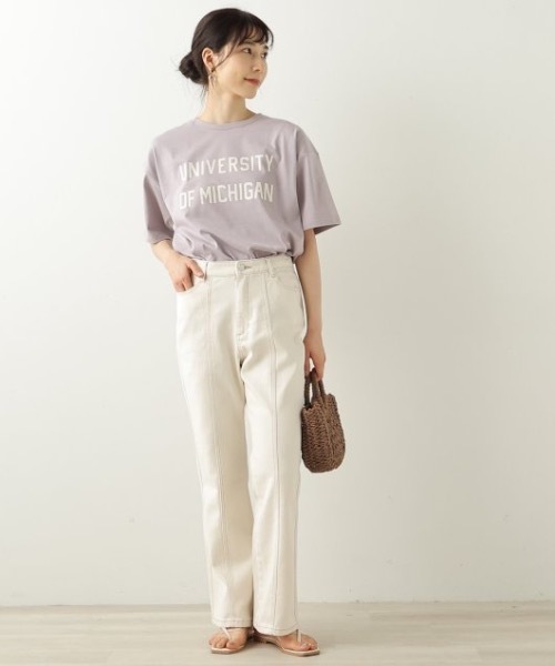 frames RAY CASSIN(フレームスレイカズン)の「【WEB限定】センターステッチフレアーパンツ(デニムパンツ・レディース・インディゴブルー/オフホワイト・FREE)」の4枚目の写真