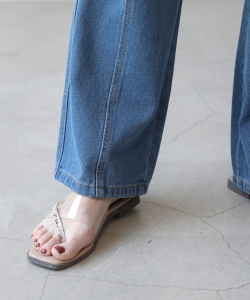 frames RAY CASSIN(フレームスレイカズン)の「【WEB限定】センターステッチフレアーパンツ(デニムパンツ・レディース・インディゴブルー/オフホワイト・FREE)」の15枚目の写真