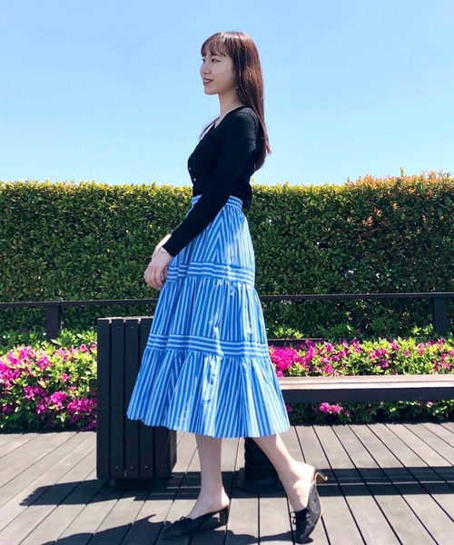 TO BE CHIC カラミストライプストライプ リボンフレアスカート