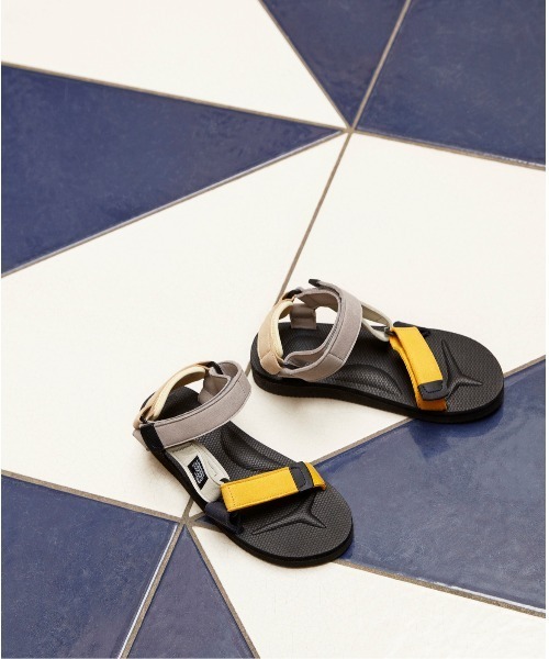 suicoke（スイコック）の「DEPA-AabHY（サンダル・レディース・その他1/その他2/その他3/その他4・4/6/5/9/7/8）」の12枚目の写真