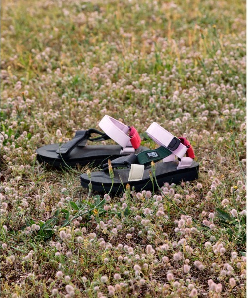 suicoke（スイコック）の「DEPA-AabHY（サンダル・レディース・その他1/その他2/その他3/その他4・4/6/5/9/7/8）」の14枚目の写真