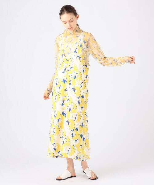 SOULEIADO（ソレイアード）の「プリントエプロン キャミソール