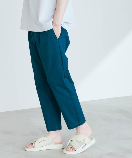 MONO-MART(モノマート)の「カツラギストレッチ ルーズアンクルテーパードタックチノパンツ(チノパンツ・メンズ・ダークブラウン/ブラウン系その他/ベージュ/ネイビー/チャコール/ブルー系その他/ブラック・L/M/S)」の22枚目の写真