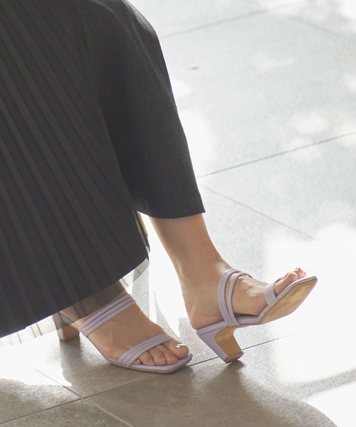 KOBE LETTUCE（コウベレタス）の「スクエアトゥナローストラップミュールサンダル（サンダル・レディース・ブラック/アイボリー/ミント/ラベンダー/グレイッシュベージュ・LL/S/M/L）」の8枚目の写真