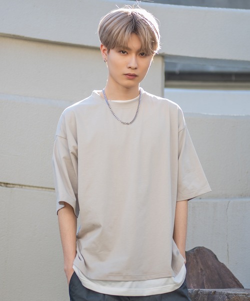 SILVER BULLET(シルバーバレット)の「『vicci/ヴィッチ』フェイクレイヤードクルーネック半袖ビッグTシャツ(Tシャツ/カットソー・メンズ・ホワイト/オリーブ/ブラック/ブラウン/チャコール/ブルー/グレー系その他・L/XL/M)」の4枚目の写真