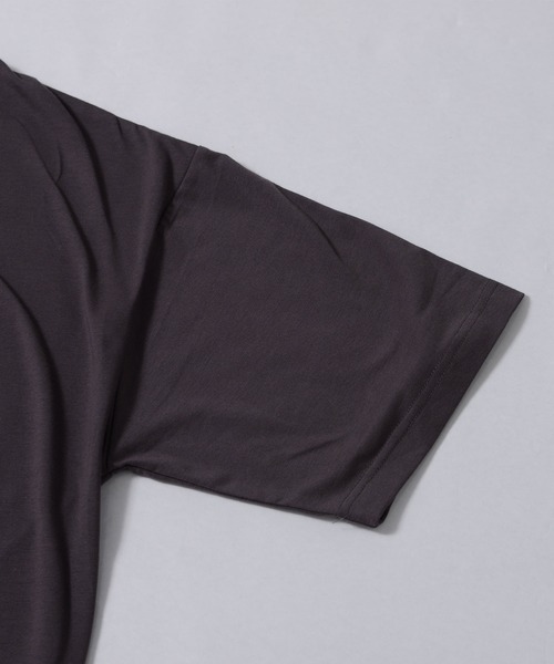 SILVER BULLET(シルバーバレット)の「『vicci/ヴィッチ』フェイクレイヤードクルーネック半袖ビッグTシャツ(Tシャツ/カットソー・メンズ・ホワイト/オリーブ/ブラック/ブラウン/チャコール/ブルー/グレー系その他・L/XL/M)」の14枚目の写真